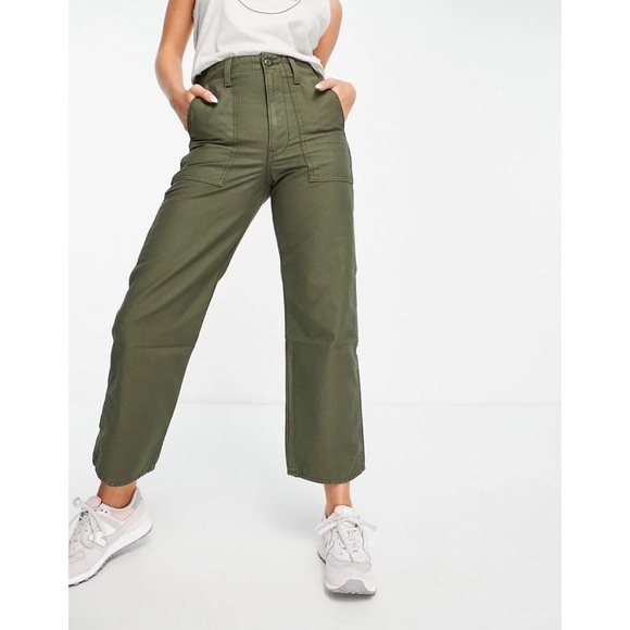 Levi's Pants - NEW Levi’s Premium Ribcage Straight Utility Pants